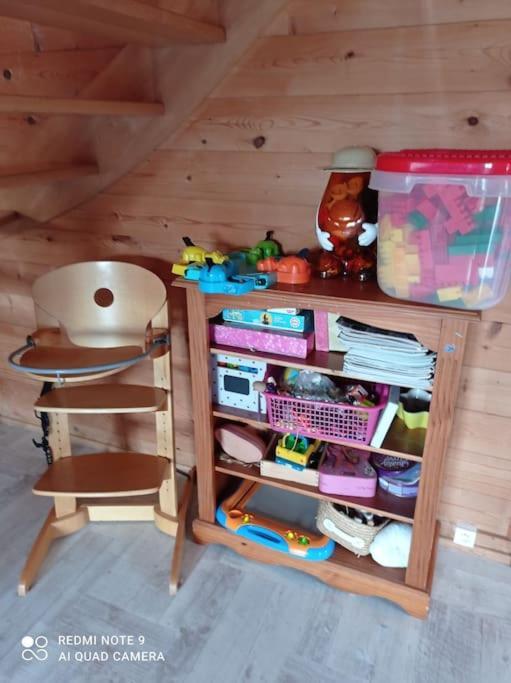 Chalet Familial En Bois A 150 M De La Mer Santec 外观 照片